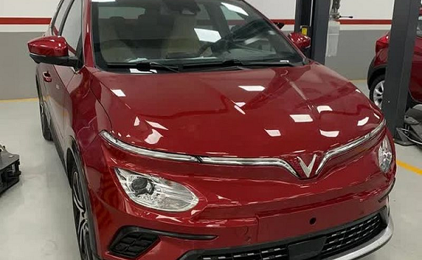 Xe điện VinFast VF e34 đã về đại lý