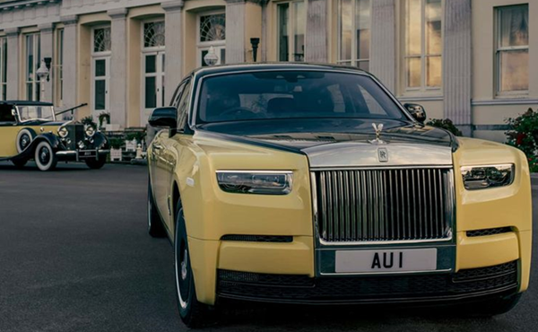 Ngắm Rolls-Royce Phantom VIII Goldfinger độc nhất vô nhị