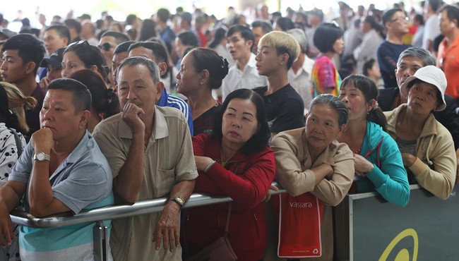 Lý do sân bay Tân Sơn Nhất bị xếp "bét bảng" về dịch vụ