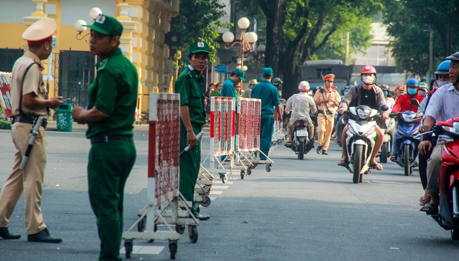 Phong toả khu trung tâm Sài Gòn, hàng trăm cảnh sát diễn tập quy mô lớn