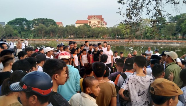 2 học sinh 13 tuổi chết đuối thương tâm trong khu biệt thự cao cấp Đỉnh Long