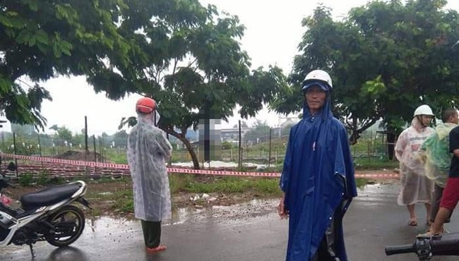 Để lại số điện thoại người thân, nam thợ hồ treo cổ tự tử