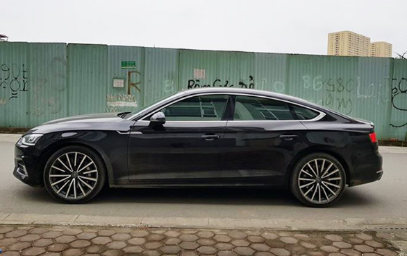 Cận cảnh xe sang Audi A5 chưa đến 2 tỷ ở Hà Nội