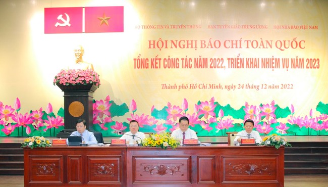 Hội nghị báo chí toàn quốc 2022: Xây dựng nền báo chí, truyền thông chuyên nghiệp, nhân văn