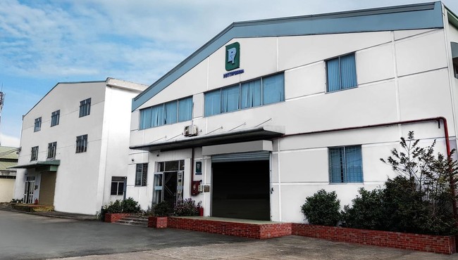 Biết gì về đại gia Dược liệu Trung ương 2 khi bị thu hồi công văn thuốc điều trị COVID-19