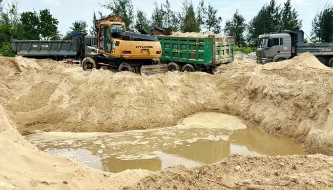 Nội soi công ty Nam Quảng Nam khai thác cát bán trái phép