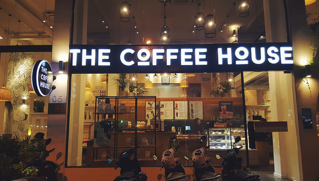 Ai là chủ The Coffee House - nơi có bác sĩ bị tai nạn nguy kịch?