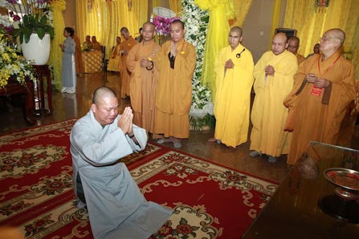 3 đại gia tên Vũ nổi tiếng: Người nương nhờ cửa Phật, người mê siêu xe, kẻ vào tù
