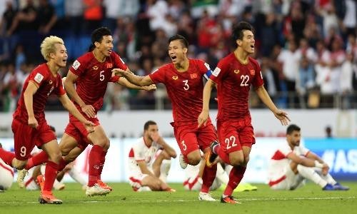 Thắng Nhật ở tứ kết Asian Cup 2019, ĐT  Việt Nam “ngập” trong thưởng khủng