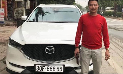 Mazda CX-5 biển 'ngũ quý 6' định giá hơn 3 tỷ ở Hà Nội 