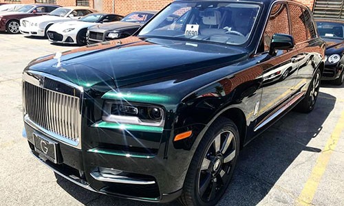 Rolls-Royce Cullinan hơn 40 tỷ siêu ấn tượng sắp về Việt Nam