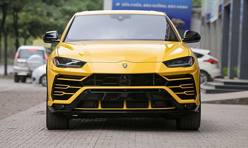 Siêu SUV Lamborghini Urus “hàng xách tay” bán 20 tỷ ở Hà Nội  