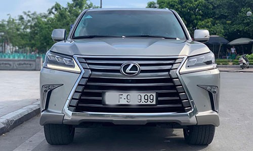 Cận cảnh Lexus LX570 dùng chán nhưng bán vẫn hơn 7 tỷ 