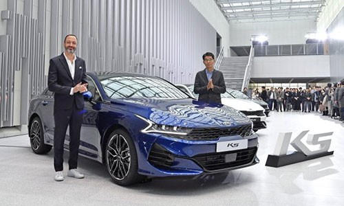 Kia Optima 2020 từ 412 triệu 'cháy hàng' tại Hàn Quốc