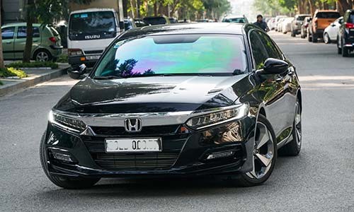 Cận cảnh Honda Accord 2019 hơn 1,3 tỷ đồng tại Việt Nam