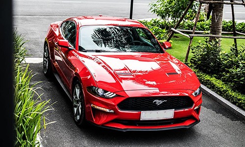 Cận cảnh Ford Mustang 2020 đặc biệt giá hơn 2,3 tỷ 