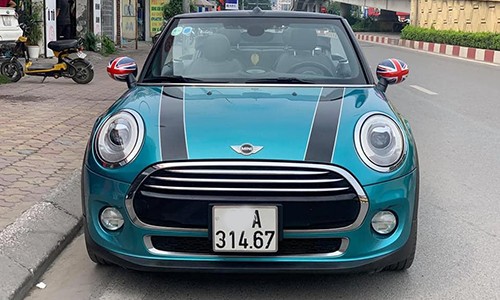 Xe MINI Cooper dùng 4 năm lỗ chỉ 500 triệu đồng 
