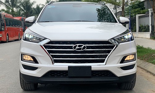 Hyundai Tucson máy dầu xả hàng để 'đè' Mazda CX5 và Honda CRV