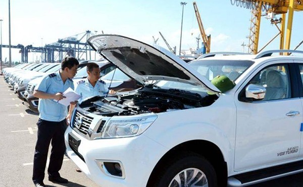 Lượng ôtô tồn kho tại Việt Nam tăng tới 122,5%