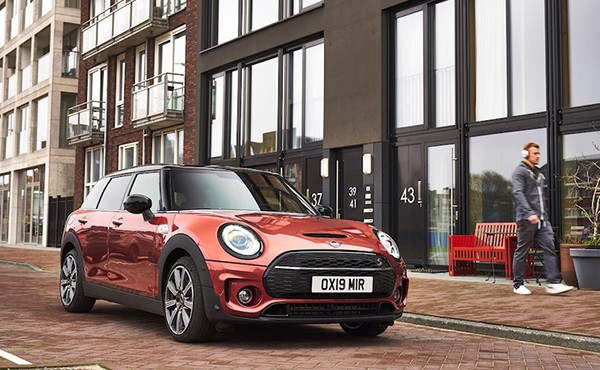 MINI Clubman 2020 mới 6 cửa, sắp về Việt Nam có gì hot?