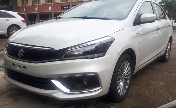 Cận cảnh Sedan giá rẻ Suzuki Ciaz 2020 vừa về Việt Nam