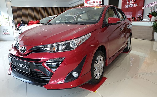 Toyota Vios chỉ còn 445 triệu, đang thách thức mọi đối thủ cùng phân khúc