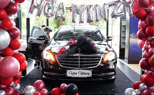 Hòa Minzy chi gần 5 tỷ đồng tậu Mercedes-Benz S450L Luxury 