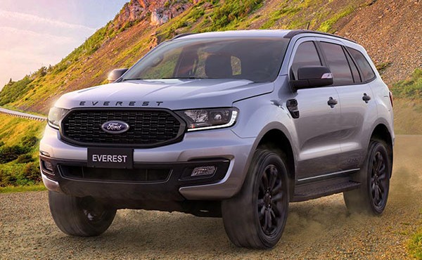 Cận cảnh Ford Everest Sport 2021 giá từ 1,1 tỷ 