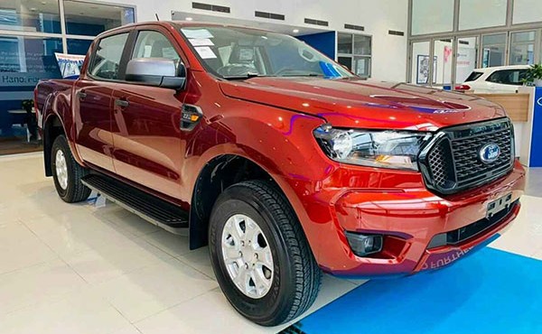 Loạt ô tô giảm giá hàng chục triệu trong tháng 3/2021