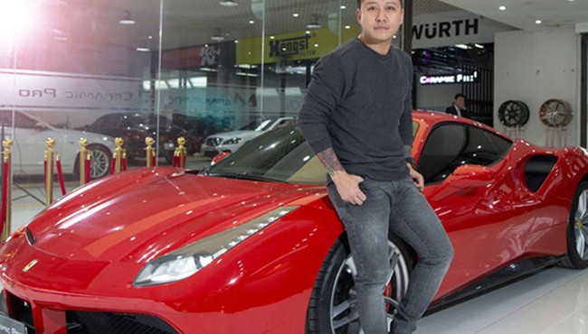 Ca sĩ Tuấn Hưng bán siêu ngựa Ferrari 488 GTB sau 4 năm gắn bó