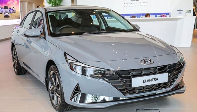 Chi tiết Hyundai Elantra 2021 thiết kế hoàn toàn mới 