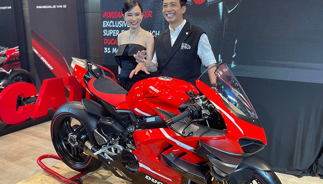 Đại gia Minh Nhựa chi 6 tỷ để mua Ducati Superleggera V4 