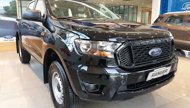 Ford Việt Nam triệu hồi hơn 1.400 xe Ford Ranger vì kính chắn gió