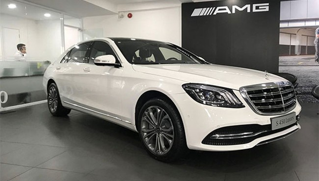 200 xe sang Mercedes S450 4Matic tại Việt Nam bị rò rỉ điện