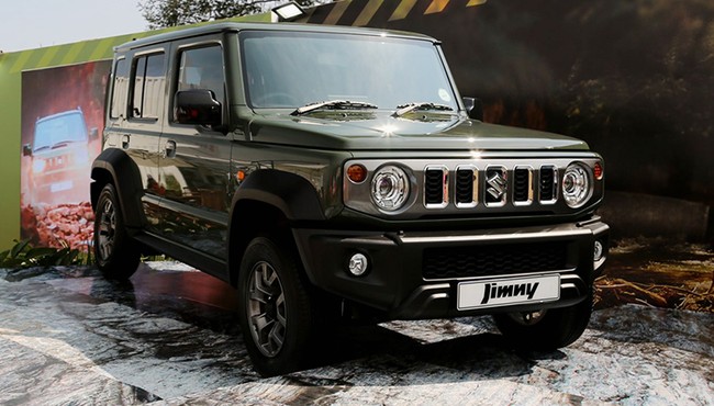 Suzuki Jimny 5 cửa từ 681 triệu đồng 