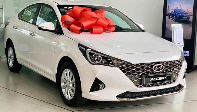 Đại lý xả hàng tồn Hyundai Accent bằng cách giảm giá gần 70 triệu đồng 