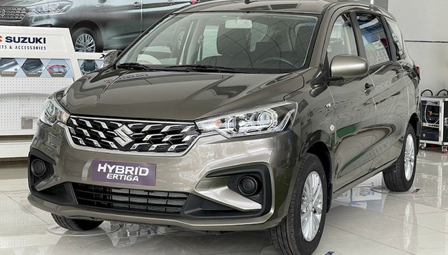 Người mua xe Suzuki Ertiga Hybrid được nhận ưu đãi gần 100 triệu 