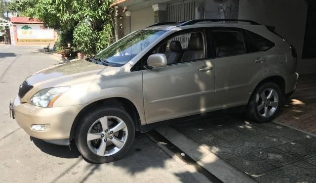 Sắp thanh lý loạt xe sang Toyota, Mazda, Lexus, Camry với giá rẻ bèo