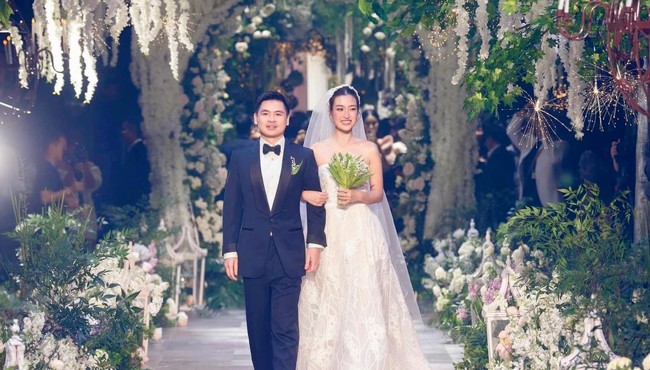 Những món ăn sơn hào hải vị trong tiệc cưới hoa hậu Đỗ Mỹ Linh - thiếu gia Đỗ Quang Vinh 