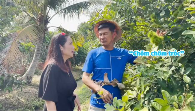 Bên trong khu vườn có nhiều cây ăn trái của Tiết Cương