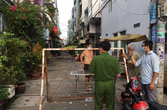 COVID-19: Quận 6, Bình Tân, Tân Bình có thể đề xuất giãn cách xã hội nếu cần