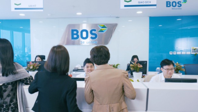 Chứng khoán BOS bị đình chỉ một phần hoạt động từ ngày 17/02