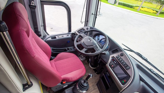Thaco Mobihome ra mắt hai dòng xe bus giường nằm Hàng không mặt đất 