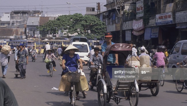 TP HCM năm 1996 dưới góc máy của phó nháy Đức trông như nào?