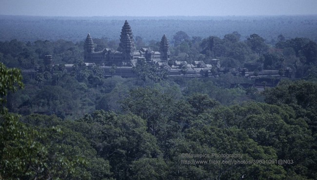 Phế tích Angkor Wat 3 thập niên trước trông như nào?