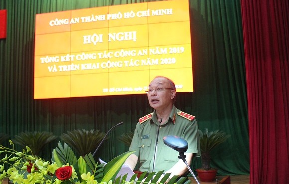 Trung uý Công an bắn chết 5 người ở Sài Gòn đang trốn ở đâu?