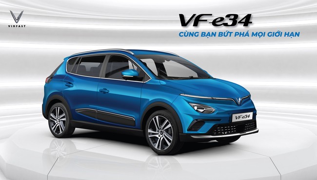Người dân rầm rập đặt hàng ô tô điện VinFast