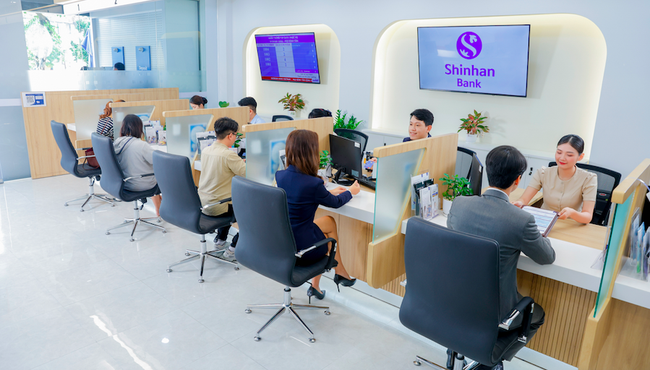 Shinhan Bank báo lãi 6 tháng tăng 5,5% lên 2.524 tỷ đồng