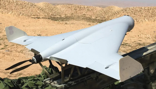 UAV tự sát Kamikaze của Nga oanh tạc xe chở đạn Ukraine  