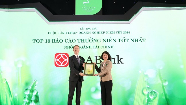 SeABank dẫn đầu Top 10 doanh nghiệp Quản trị công ty tốt nhất